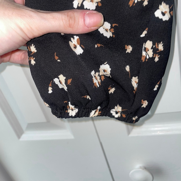 NWOT Women's JUSTFAB Black Floral Long Sleeve Dress Size Medium - Picture 6 of 8